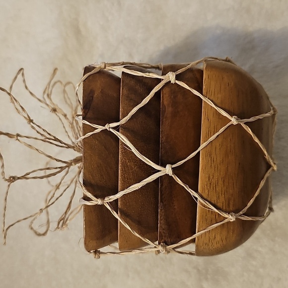 NWT Holiday Grazing Board Charcuterie Appetizer + 4 Piece Wooden Bowl Set - Picture 8 of 14